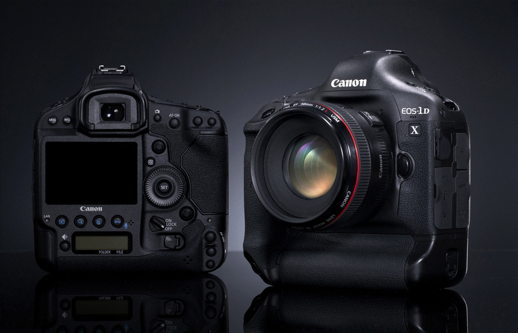 photo of Canon EOS-1D X camera